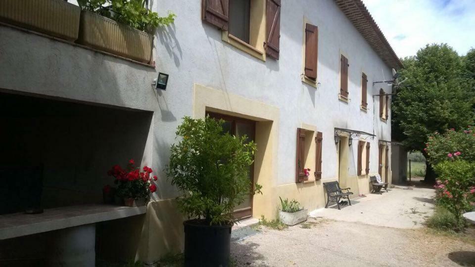 Hotel Bastide Ecurie Massilia Aubagne Exterior foto