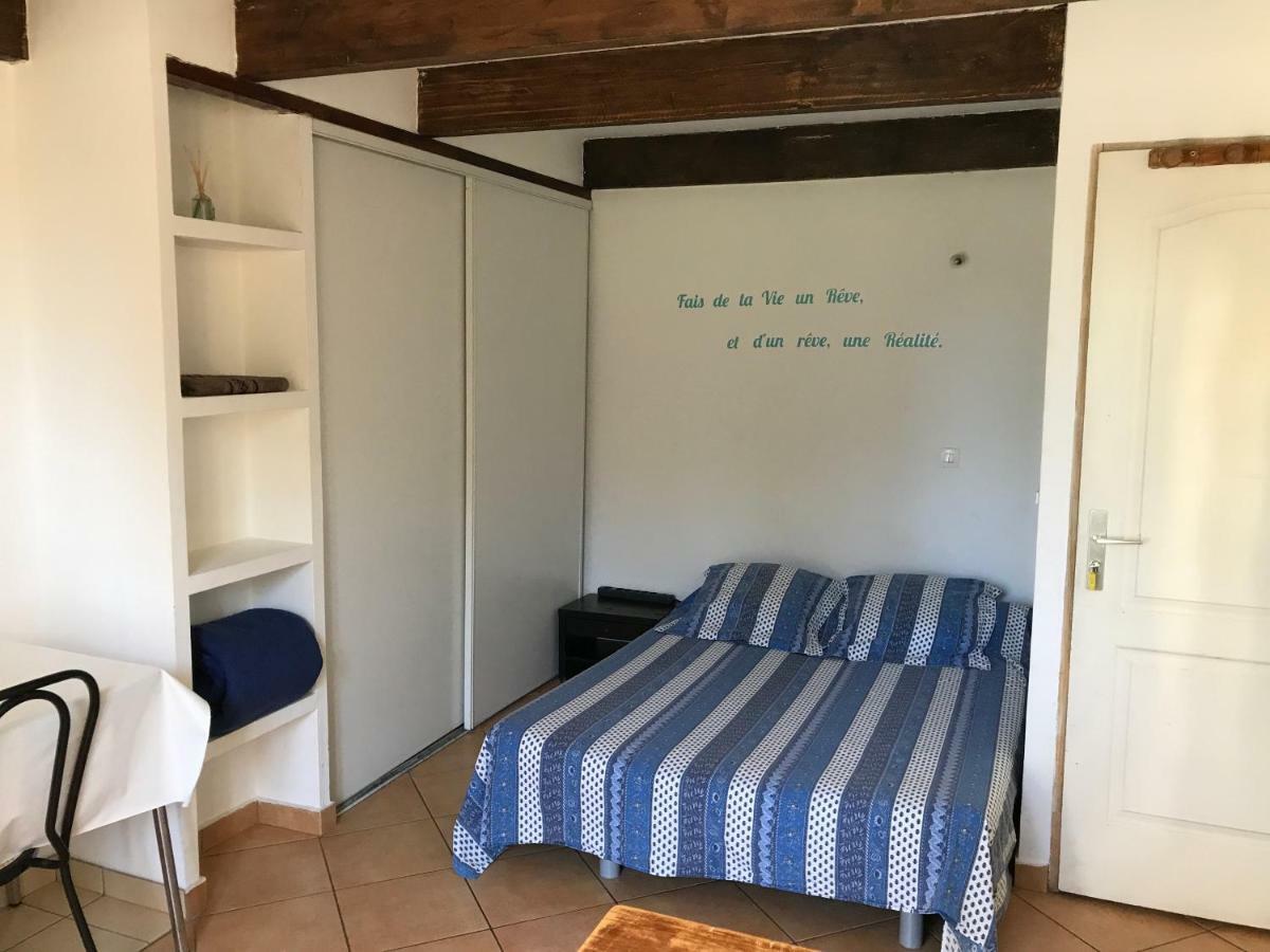 Hotel Bastide Ecurie Massilia Aubagne Exterior foto
