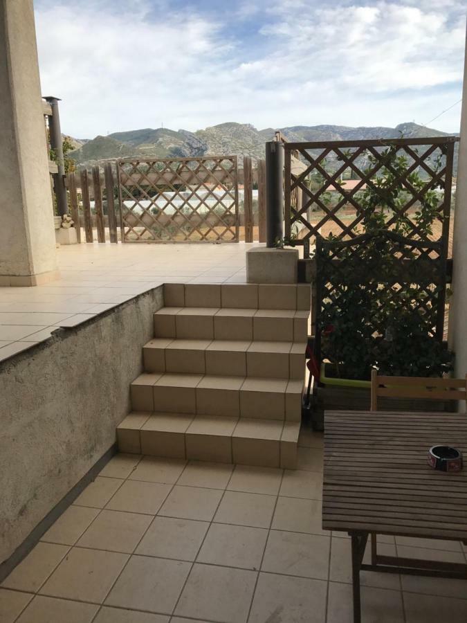 Hotel Bastide Ecurie Massilia Aubagne Exterior foto
